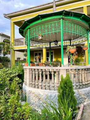 Maka Guest House